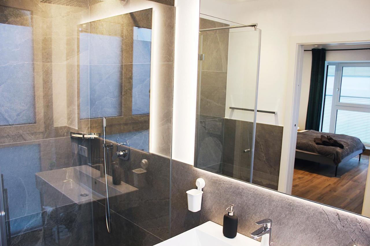Laurentia Penthouse Apartment Μεράνο Εξωτερικό φωτογραφία