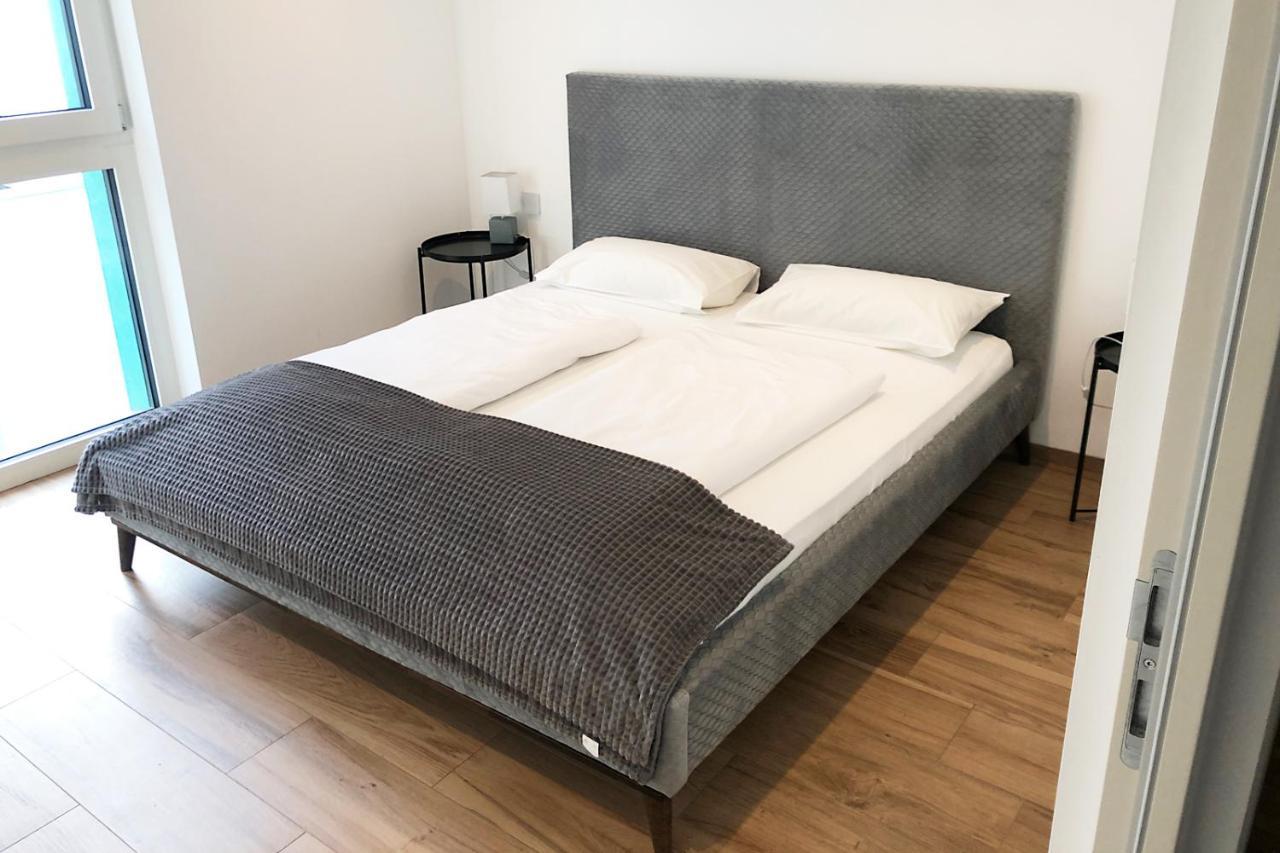 Laurentia Penthouse Apartment Μεράνο Εξωτερικό φωτογραφία